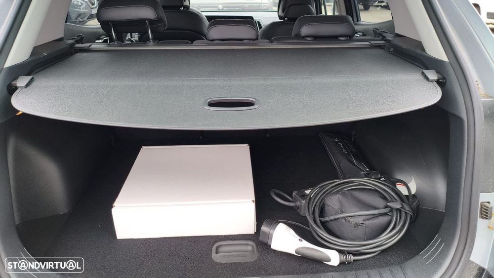 Kia Sportage 1.6 T-GDi PHEV Tech - 16