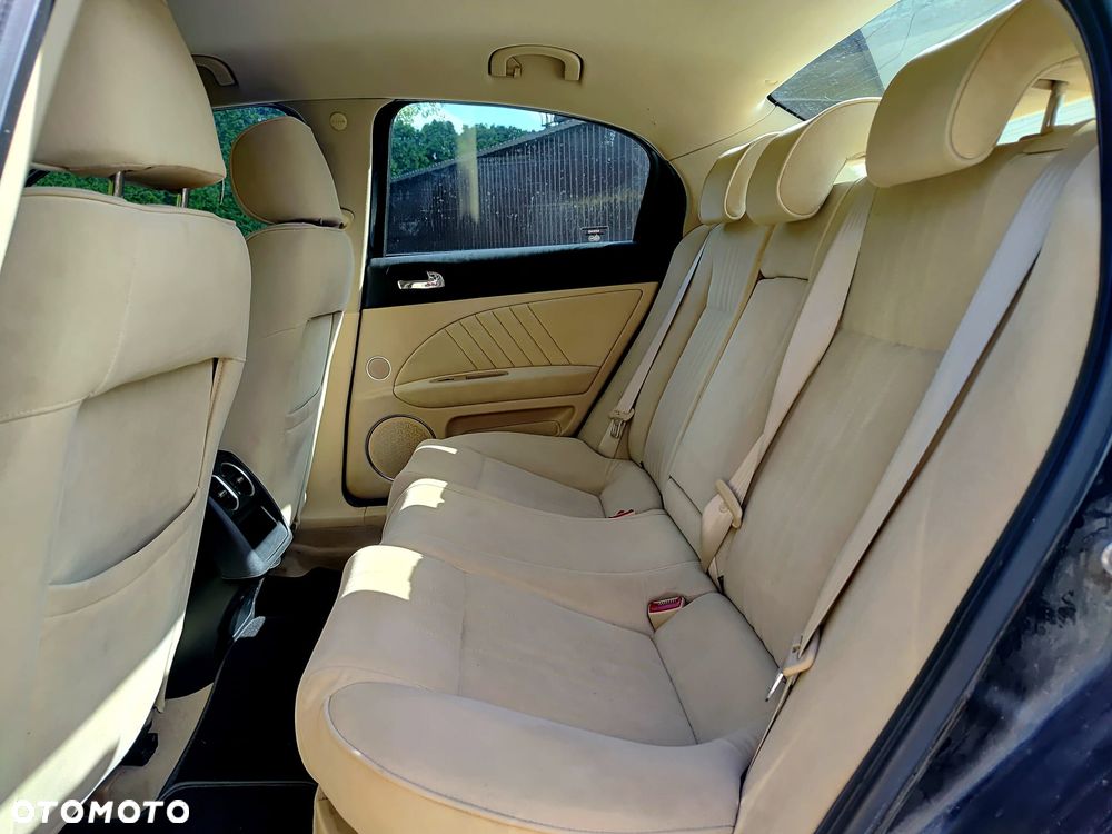 Alfa Romeo 159 1.9JTS Distinctive - 5