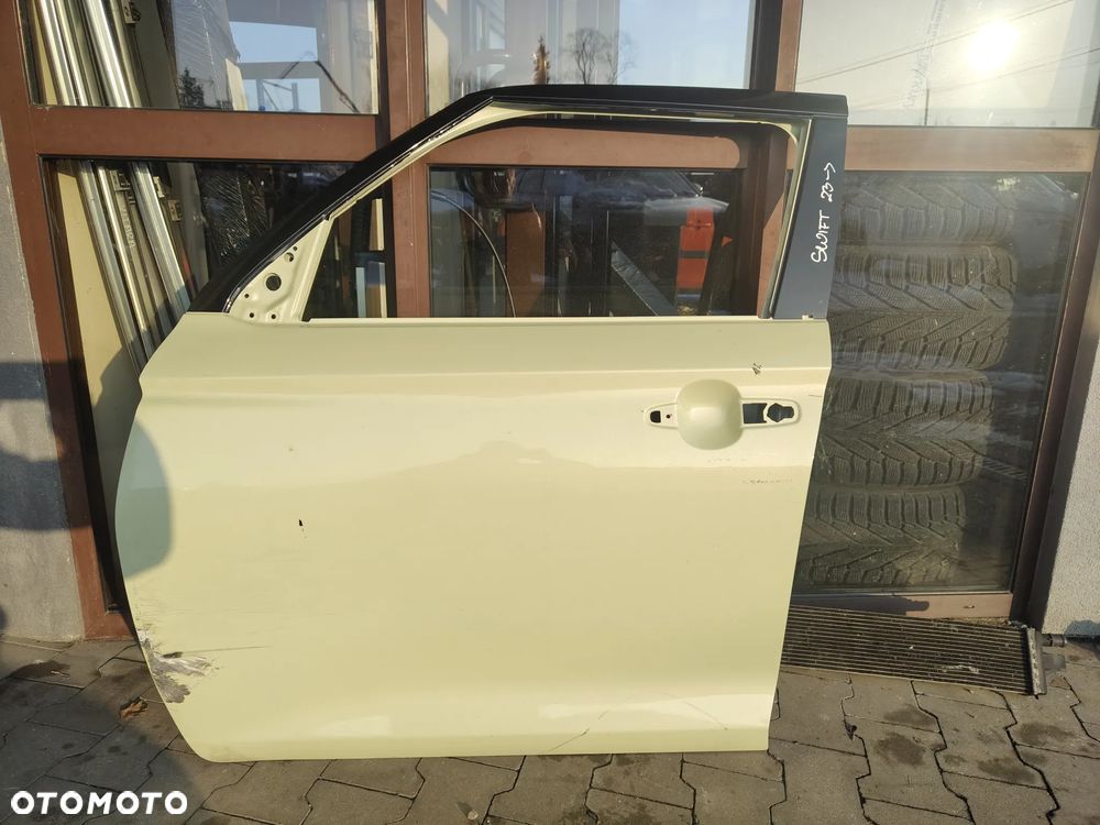 Suzuki Swift MK9 2024+ PRZEDNIE lewe DRZWI