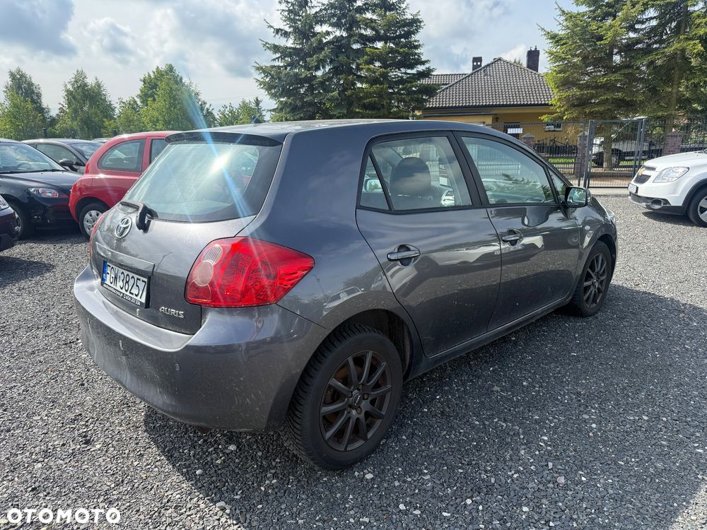 Toyota Auris 1.4 VVT-i Sol - 7