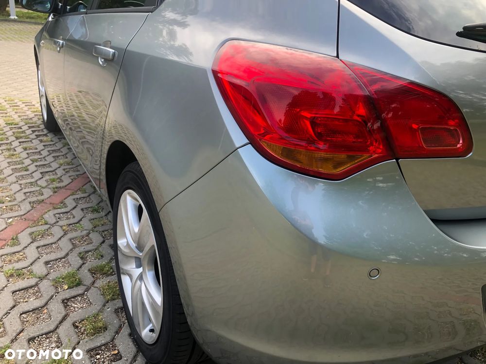 Opel Astra 1.4 Turbo - 17