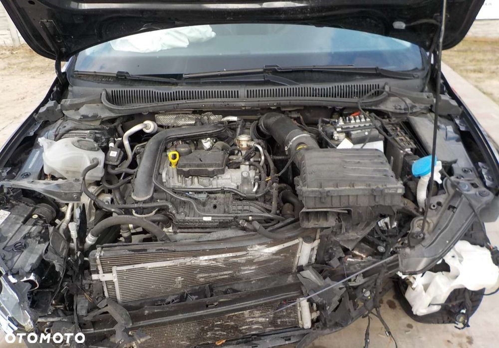 Volkswagen Polo - 6