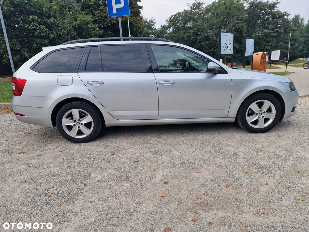 Skoda Octavia 1.0 TSI Ambition - 4