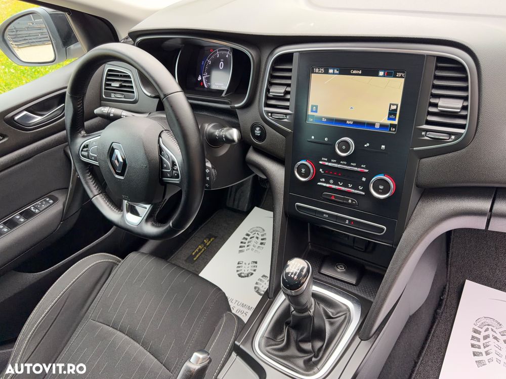 Renault Megane ENERGY TCe 115 LIMITED - 24