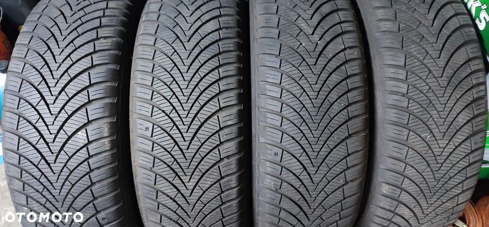 Opony Całoroczne Kumho Solus 4S 235/60/18 107V 2024-25r 4x7mm Bdb. Idealne !! Starogard Gdański - 1