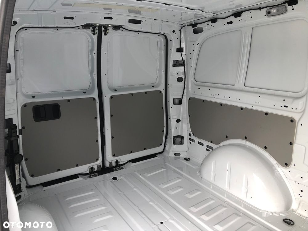 Mercedes-Benz Vito 447 - 16