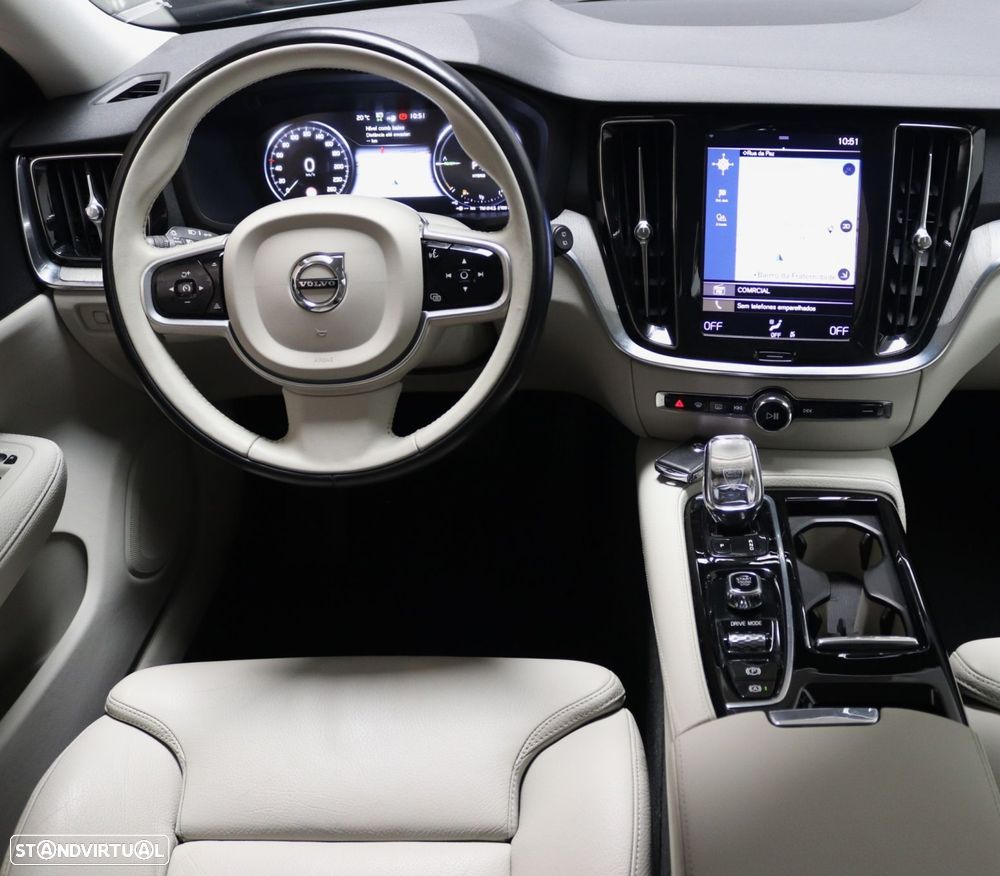 Volvo V60 2.0 T8 AWD TE Inscription - 34