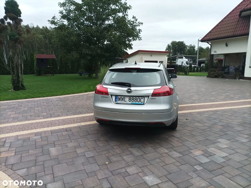 Opel Insignia 2.0 CDTI - 10