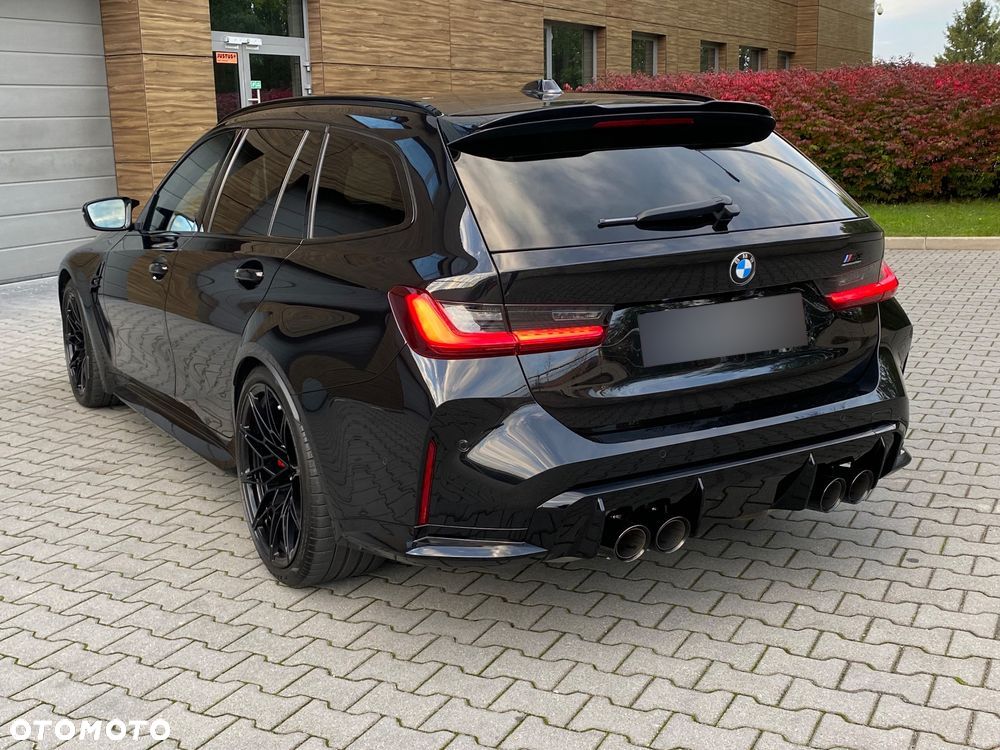 BMW M3 Competition Touring M xDrive - 25