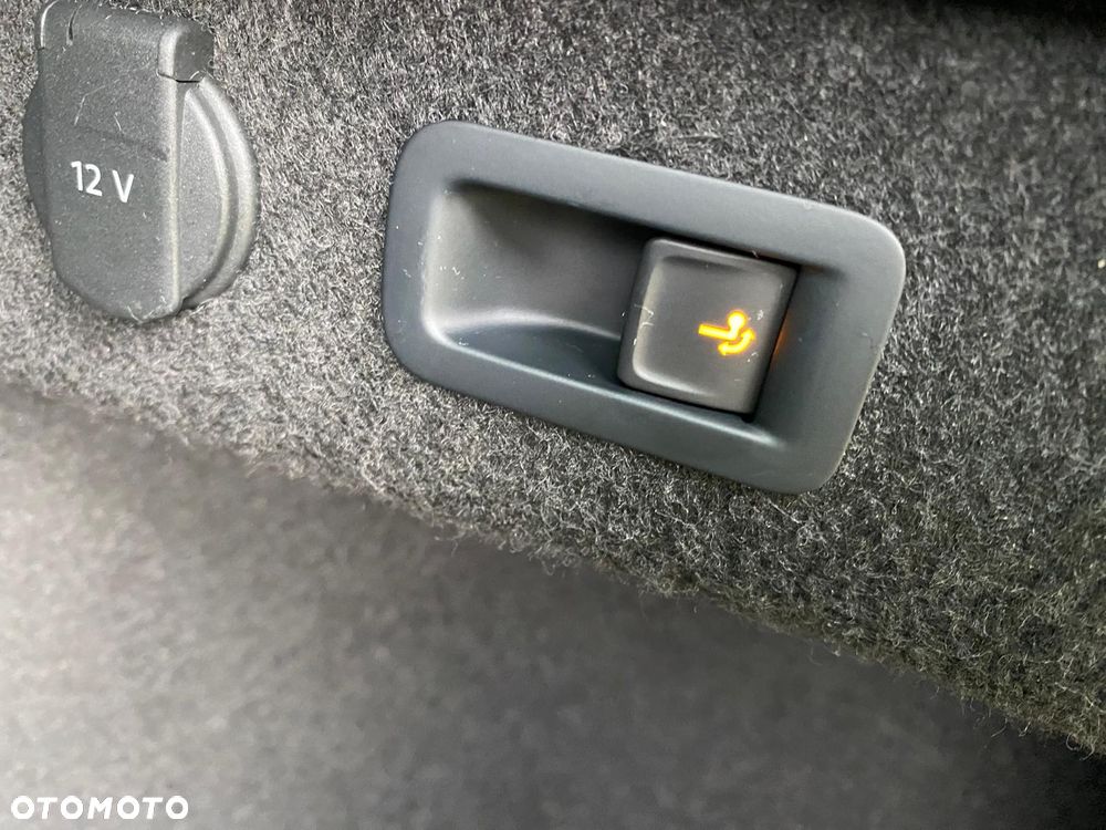 Volkswagen Passat Variant - 23