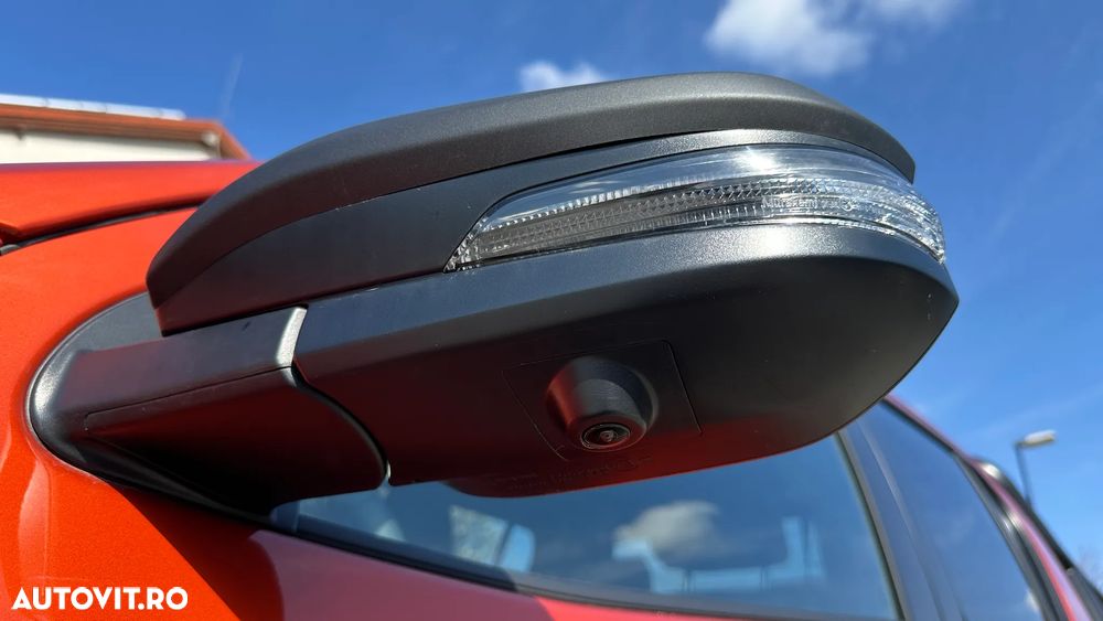 Toyota Hilux 2.8D 204CP 4x4 Double Cab AT MHEV Invincible Color Edition (3E5) - 16