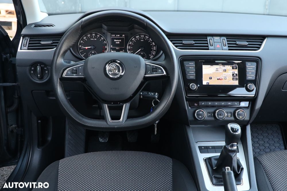 Skoda Octavia 1.6 TDI ACTIVE - 5