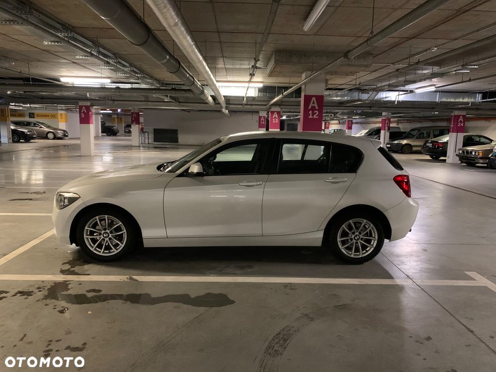 BMW Seria 1 114i - 3