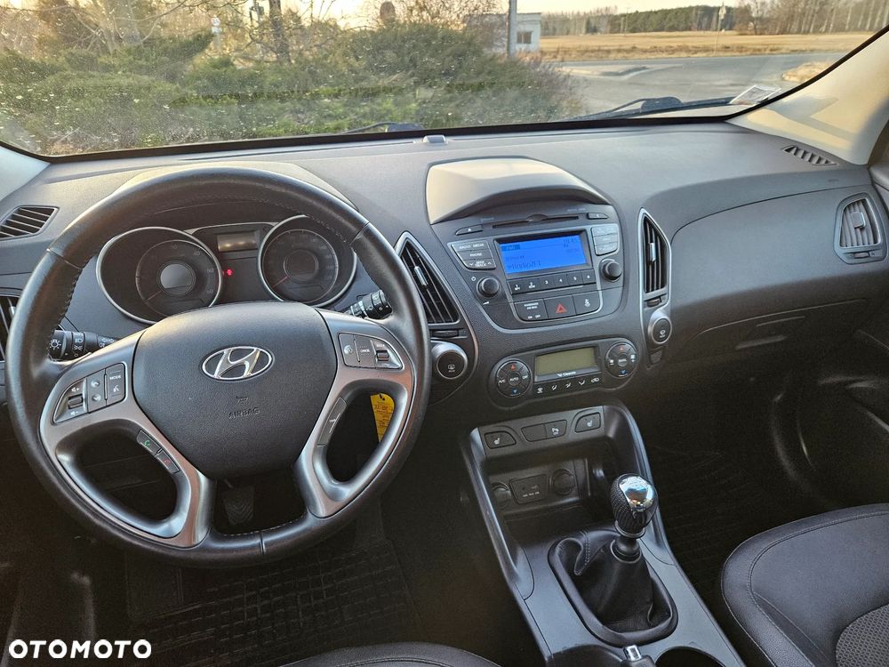 Hyundai ix35 1.7 CRDi 2WD blue Comfort - 27