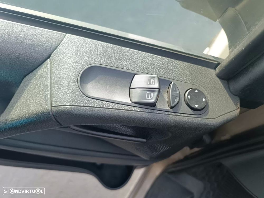 Mercedes-Benz vito - 12