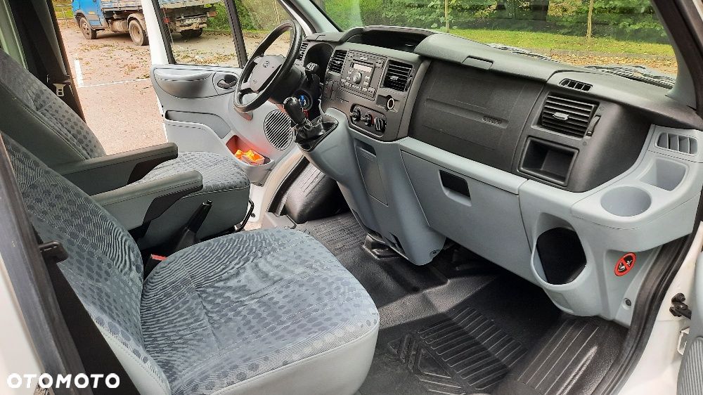 Ford Transit 280S Tourneo - 13
