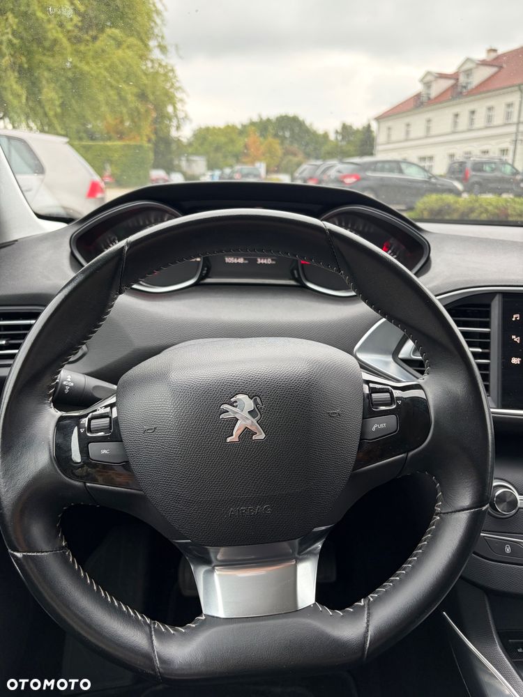 Peugeot 308 BlueHDi 130 Allure Pack - 17