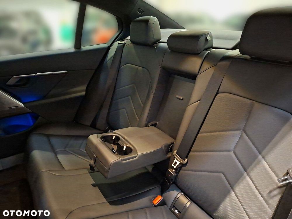 BMW Seria 5 - 18