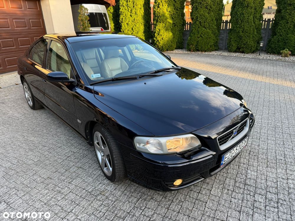 Volvo S60 2.5 R AWD - 6