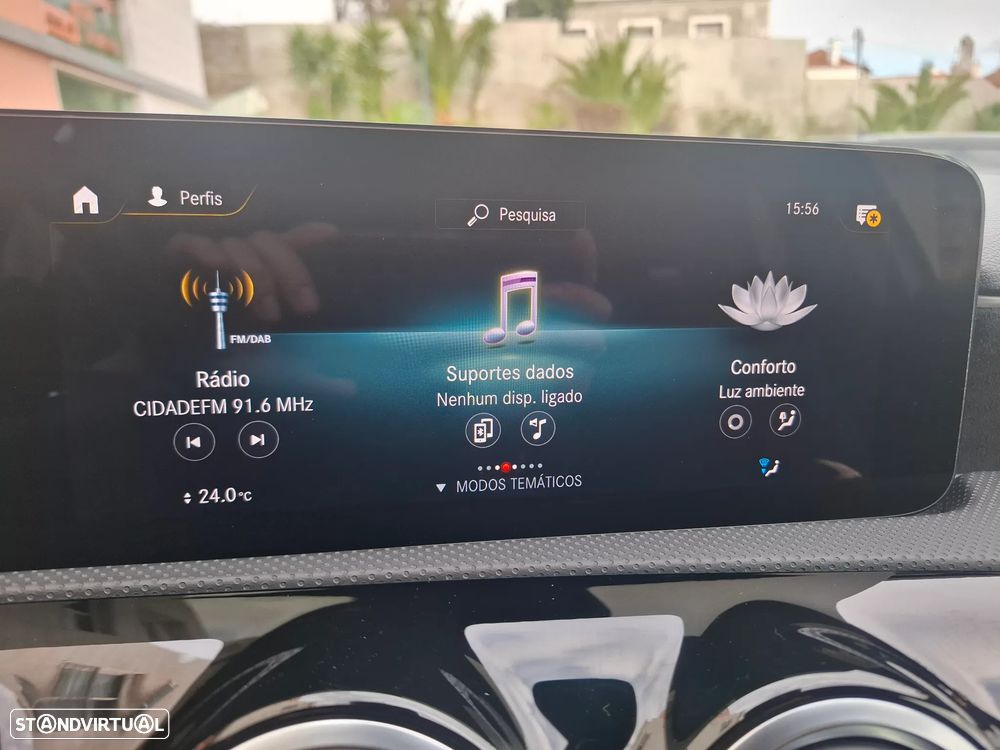 Mercedes-Benz A 200 7G-DCT AMG Line - 16