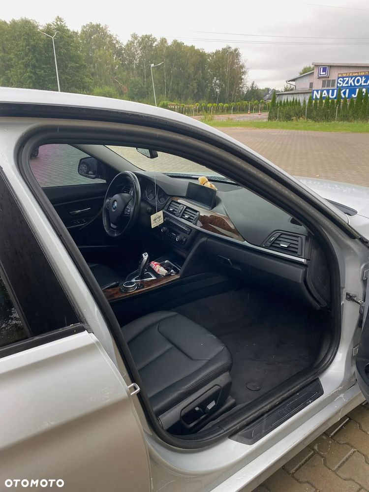 BMW Seria 3 - 18