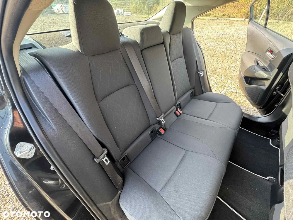 Toyota Corolla - 14
