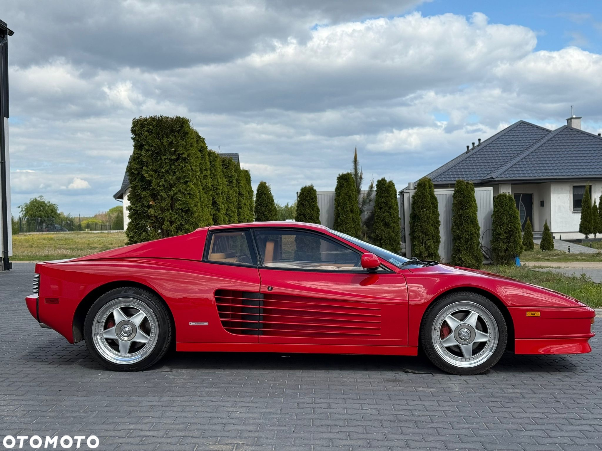 Ferrari Testarossa - 7