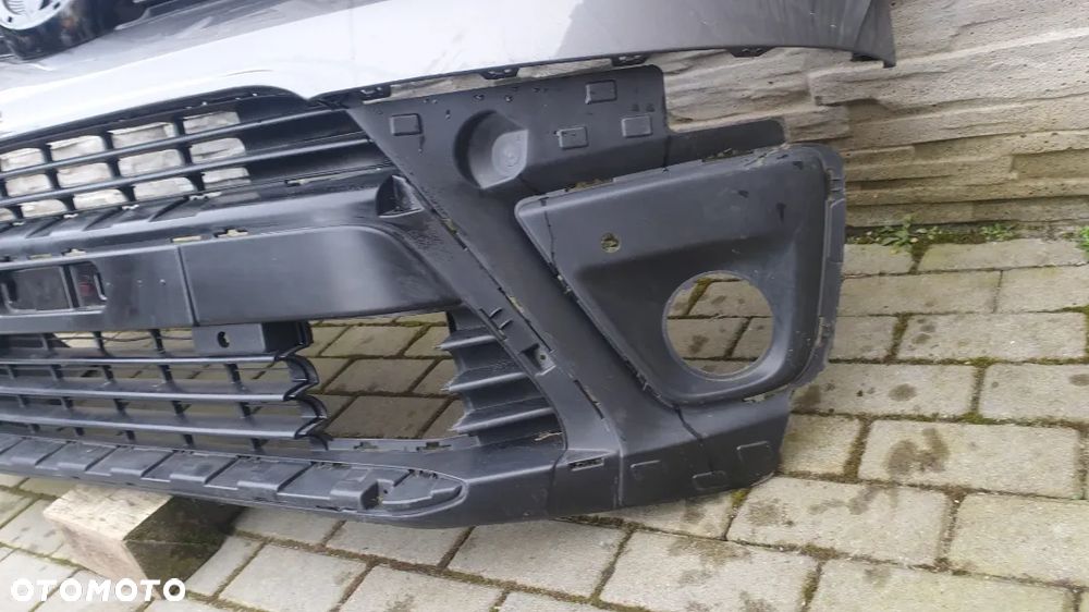 Zderzak Toyota Proace - 4