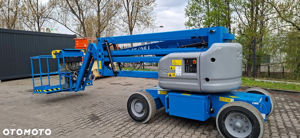 Genie Z-45/25J DC - 5