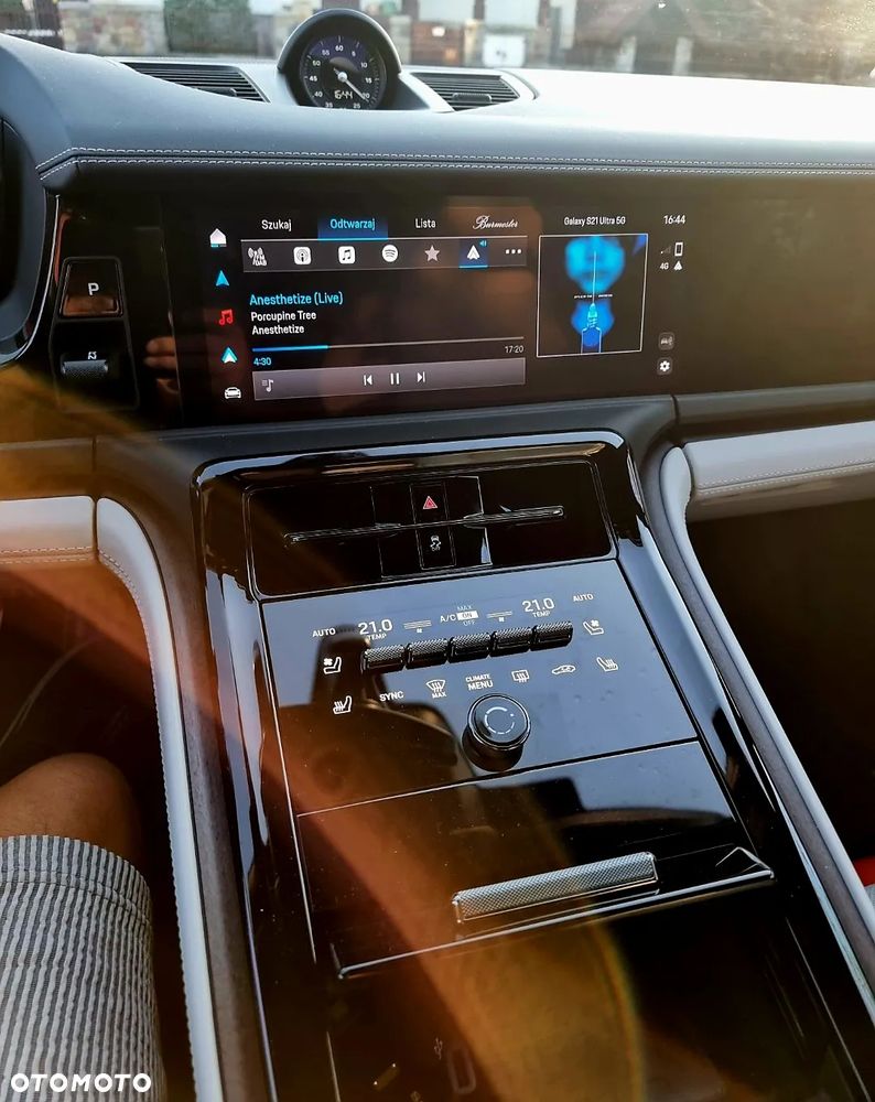 Porsche Panamera - 17