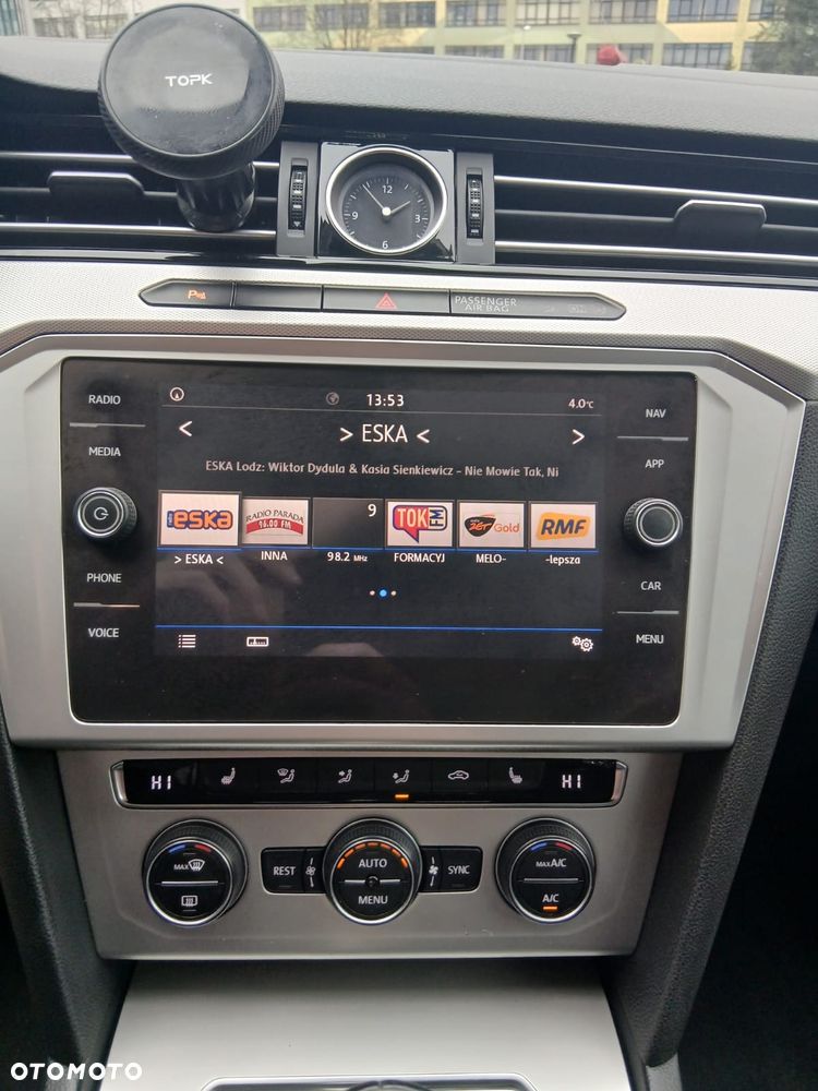Volkswagen Passat - 10