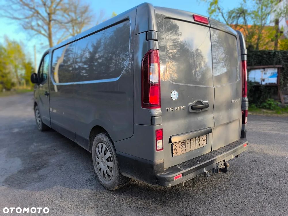 Renault Trafic L2H1 - 1