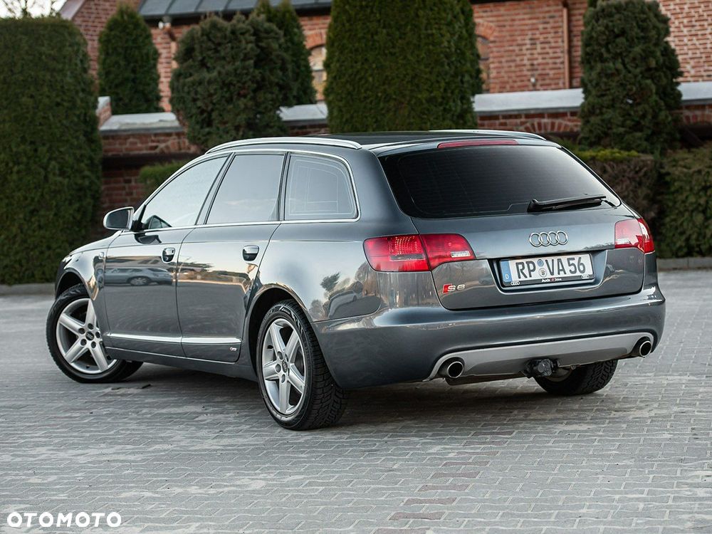 Audi A6 Avant 2.4 - 14