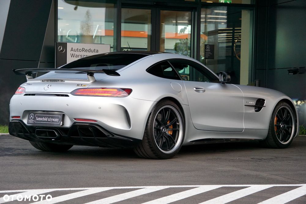 Mercedes-Benz AMG GT R - 5