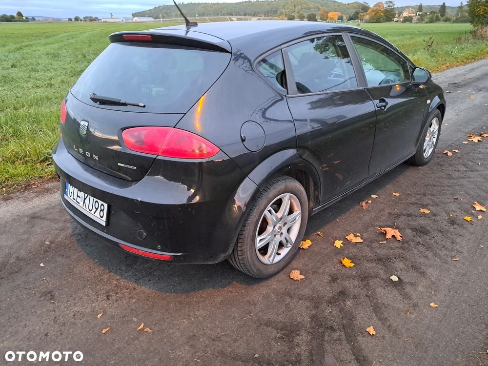Seat Leon 1.6 TDI Ecomotive Reference - 6