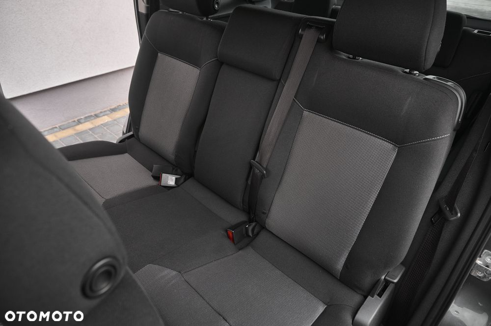 Opel Zafira 1.6 - 28