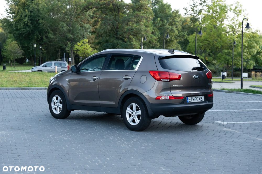 Kia Sportage 1.6 GDI Business Line L 2WD - 23