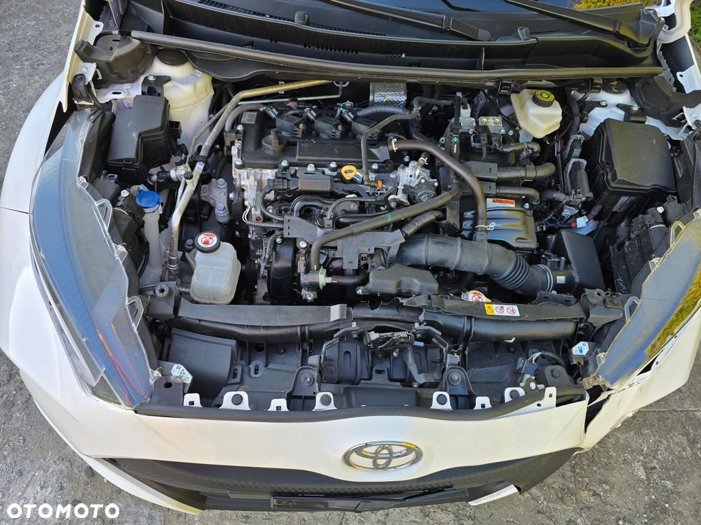 Toyota Yaris Hybrid 1.5 Selection Style - 16