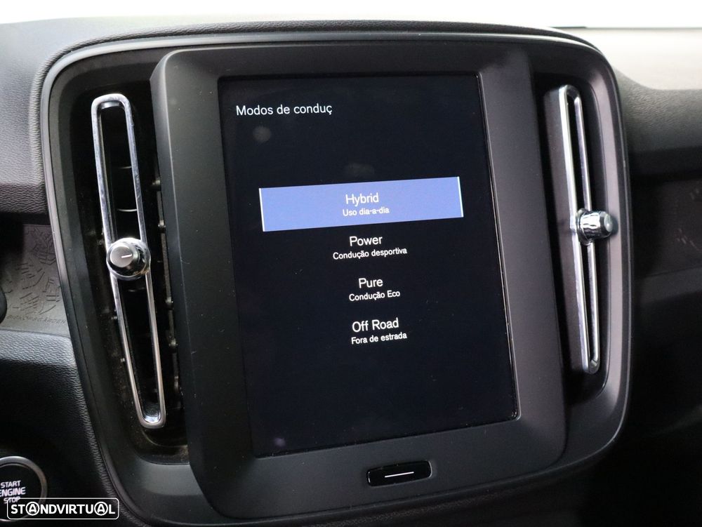 Volvo XC 40 1.5 T4 PHEV Essential - 17