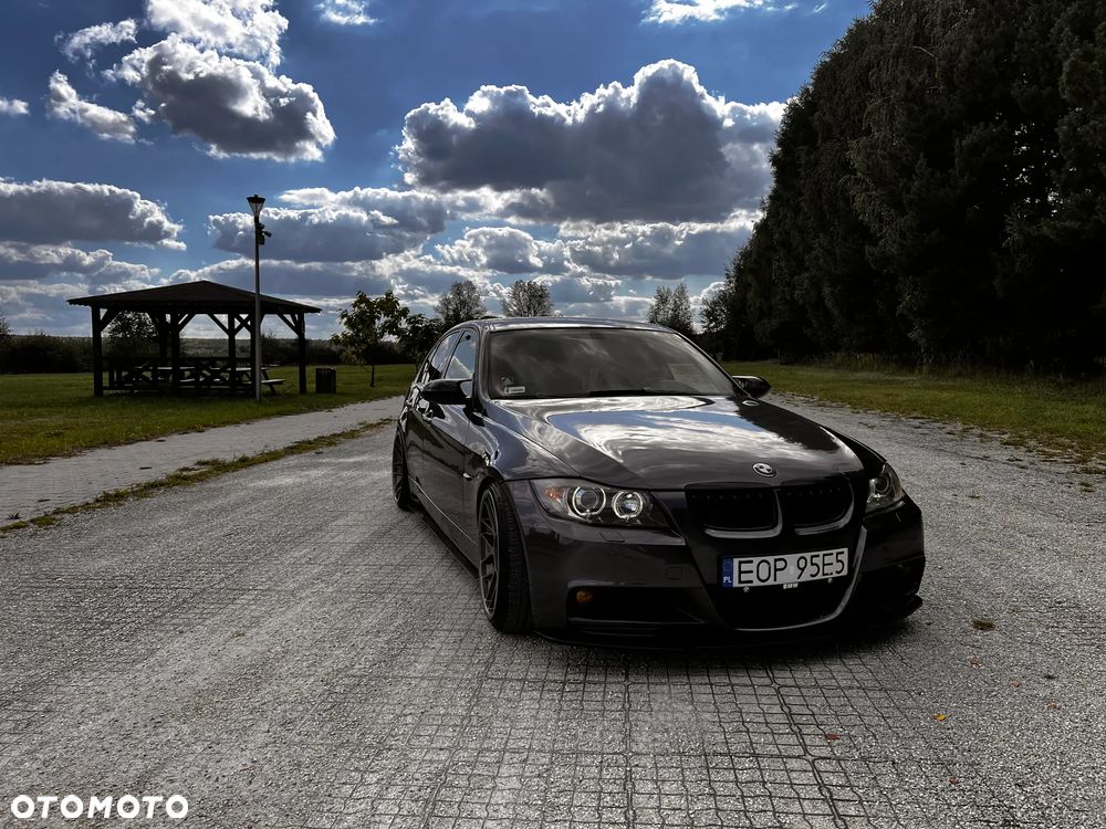 BMW 3 Series 2006 photo 2