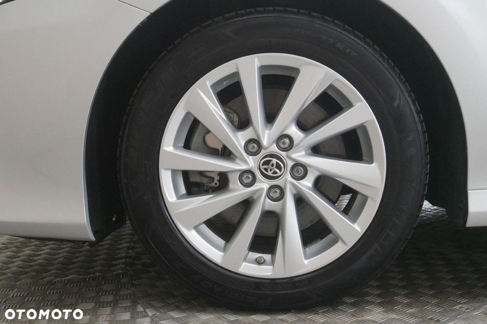 Toyota Camry 2.5 Hybrid Comfort CVT - 14
