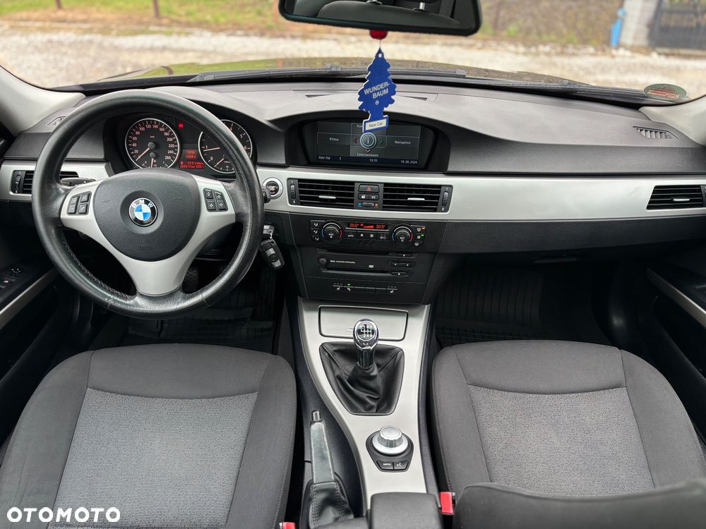 BMW Seria 3 - 14