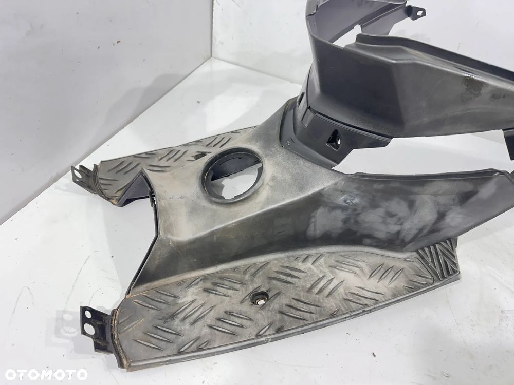 Podłoga Peugeot Speedfight III - 4