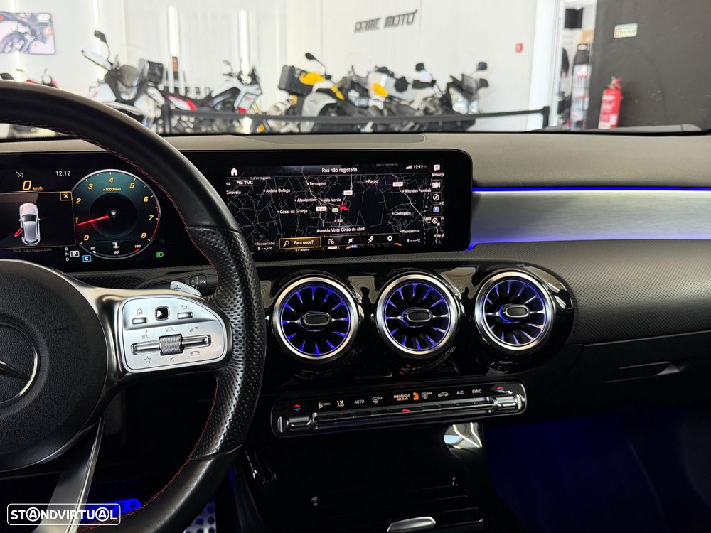 Mercedes-Benz A 180 7G-DCT AMG Line - 13