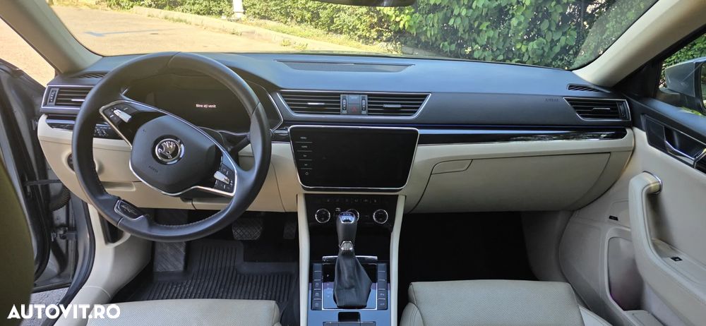 Skoda Superb 2021 photo 3