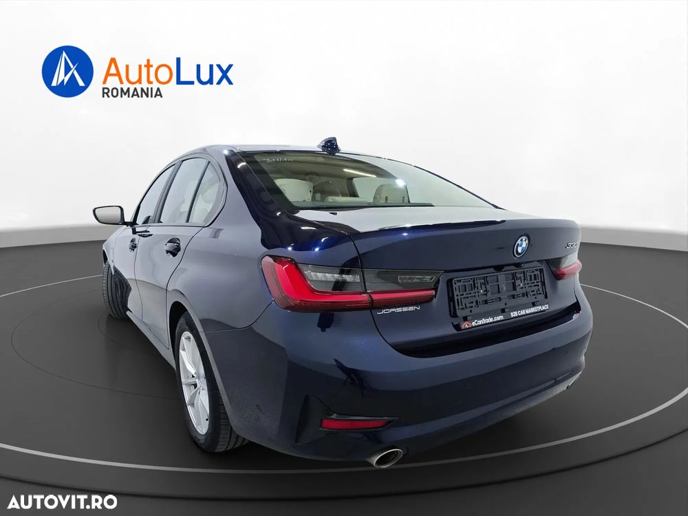 BMW Seria 3 330e AT PHEV - 3