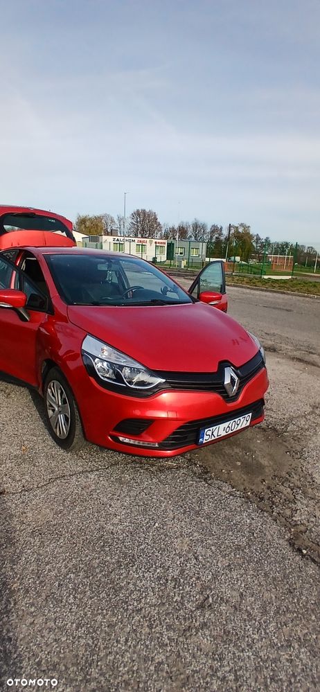 Renault Clio - 1