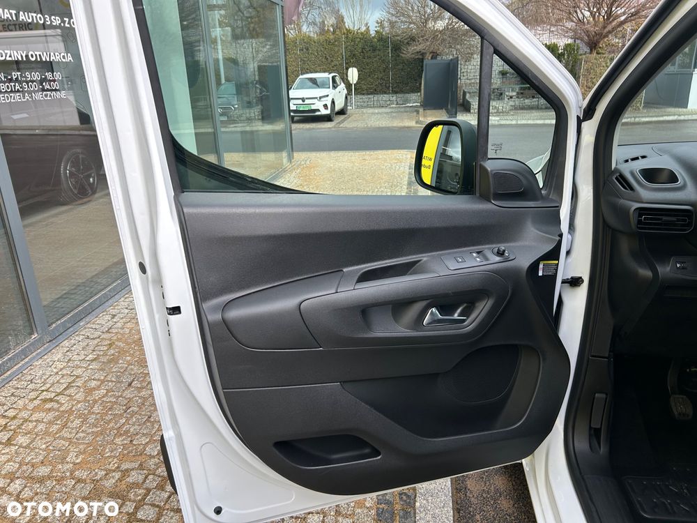 Opel COMBO - 12