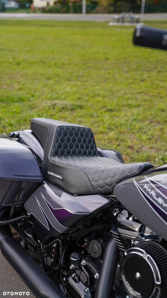 Harley-Davidson Touring Street Glide - 24