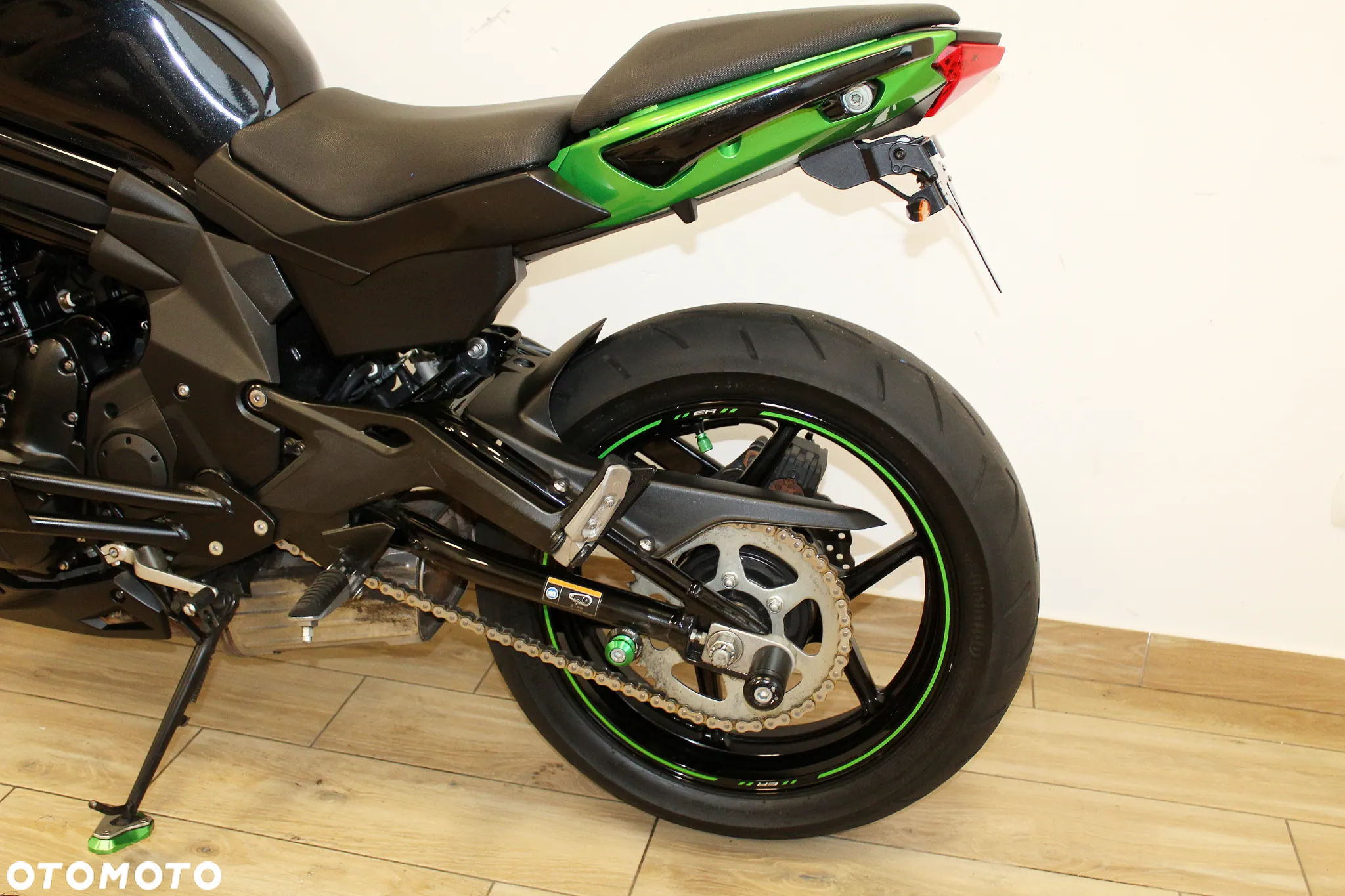 Kawasaki ER - 10